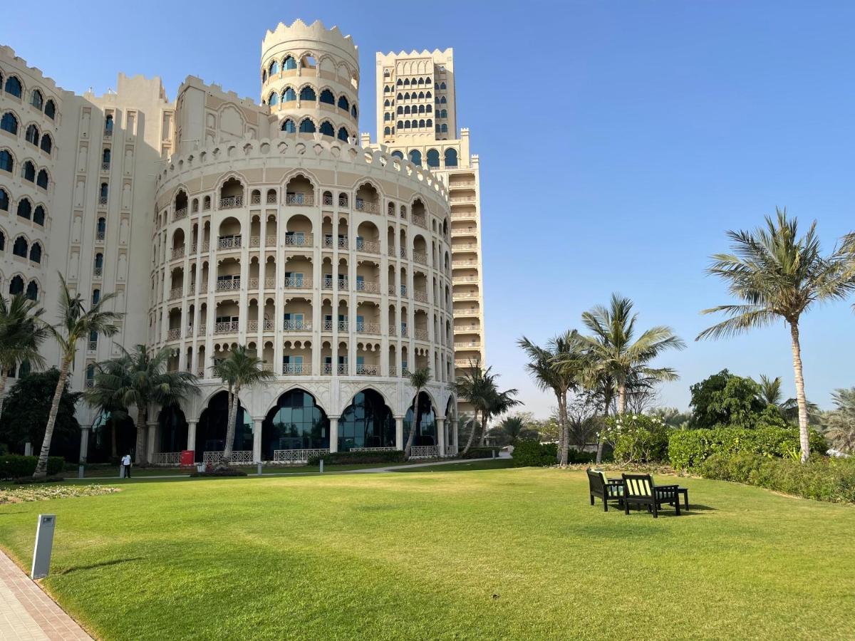 Private Suites Al Hamra Palace At Golf & Sea Resort Ra’s al-Chaima Exterior foto